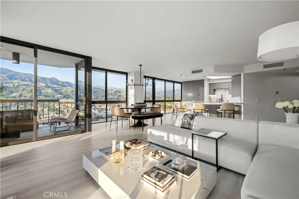 222 Monterey #1402, Glendale, CA 91206 - Image #1