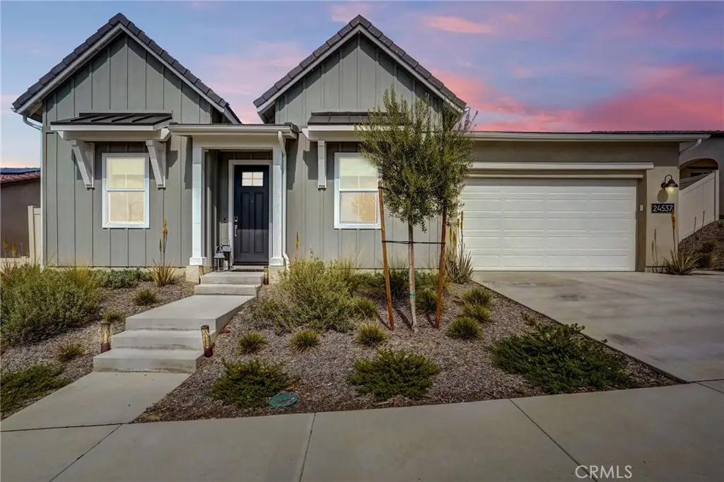 24537 Via Sendero, Valencia, CA 91354 - #1