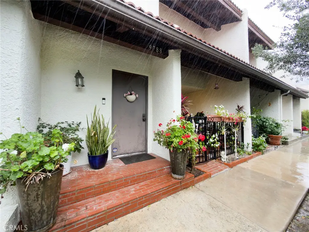 9788 Via Zibello, Burbank, CA 91504 - #1