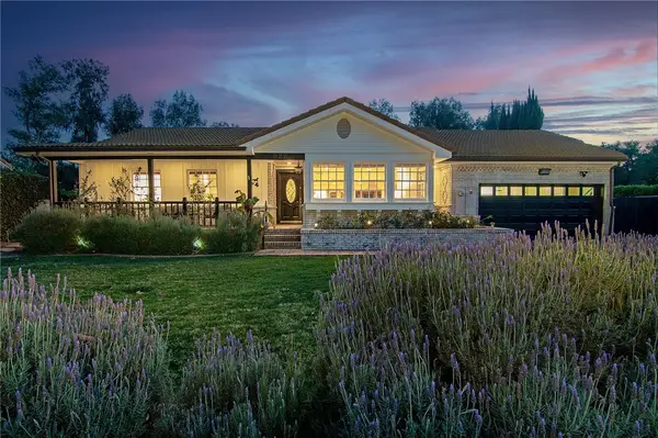 922 Carefree Drive, Simi Valley, CA 93065