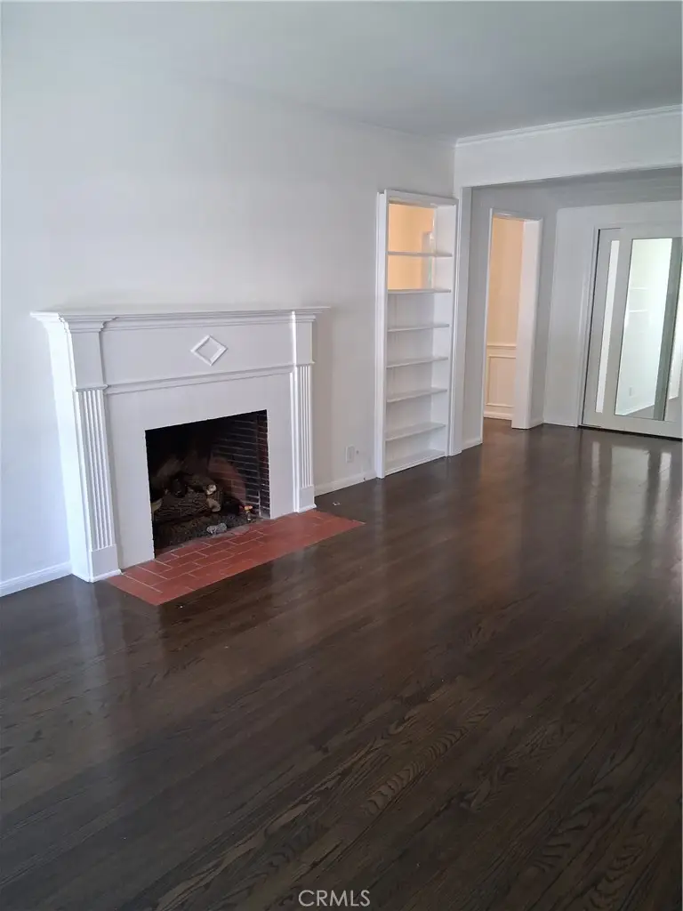 131 S Virginia Avenue, Burbank, CA 91506 - #3