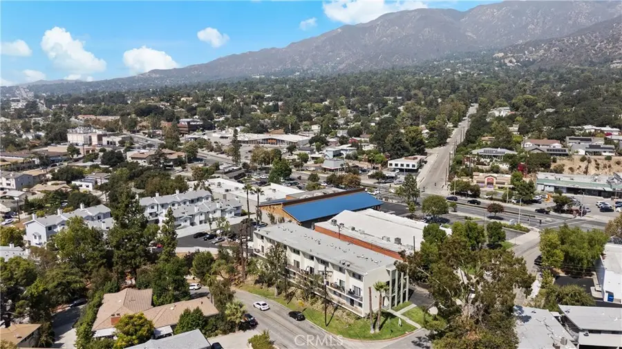 4479 Rockland, La Canada Flintridge, CA 91011 - #2
