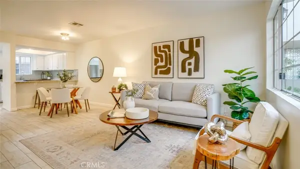 305 E Valencia Avenue #R, Burbank, CA 91502