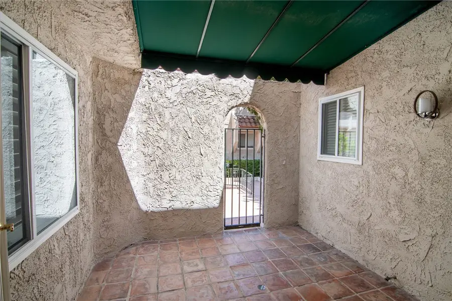 5401 Zelzah #115, Encino, CA 91316 - #3