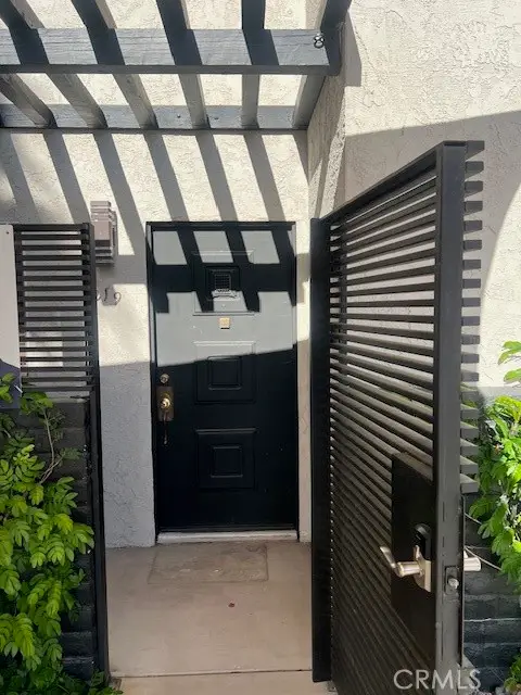 225 S Cahuilla, Palm Springs, CA 92262