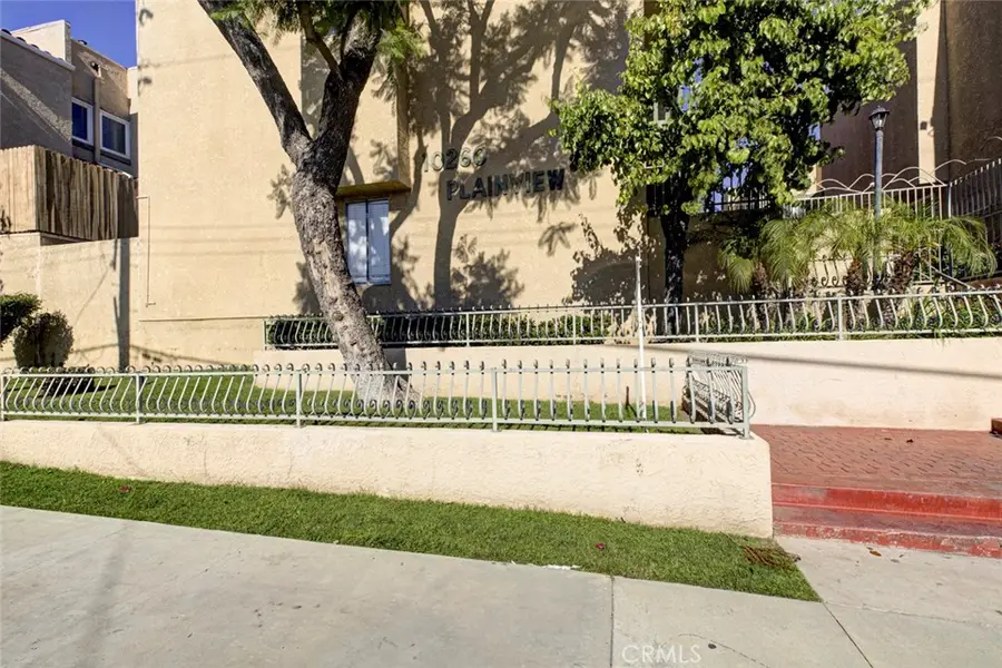 10260 Plainview Avenue #22, Tujunga, CA 91042 - #3