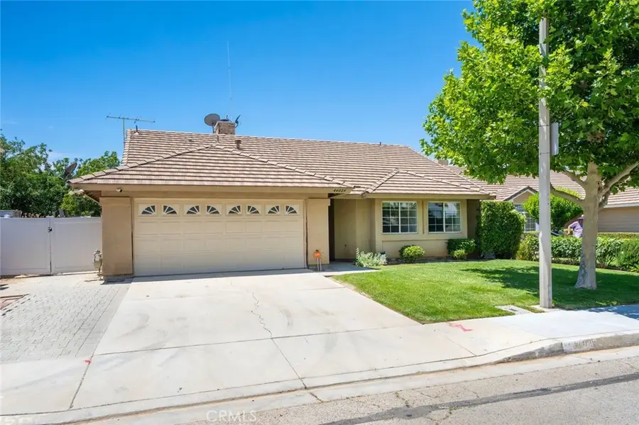 44029 Calston, Lancaster, CA 93535 - #3