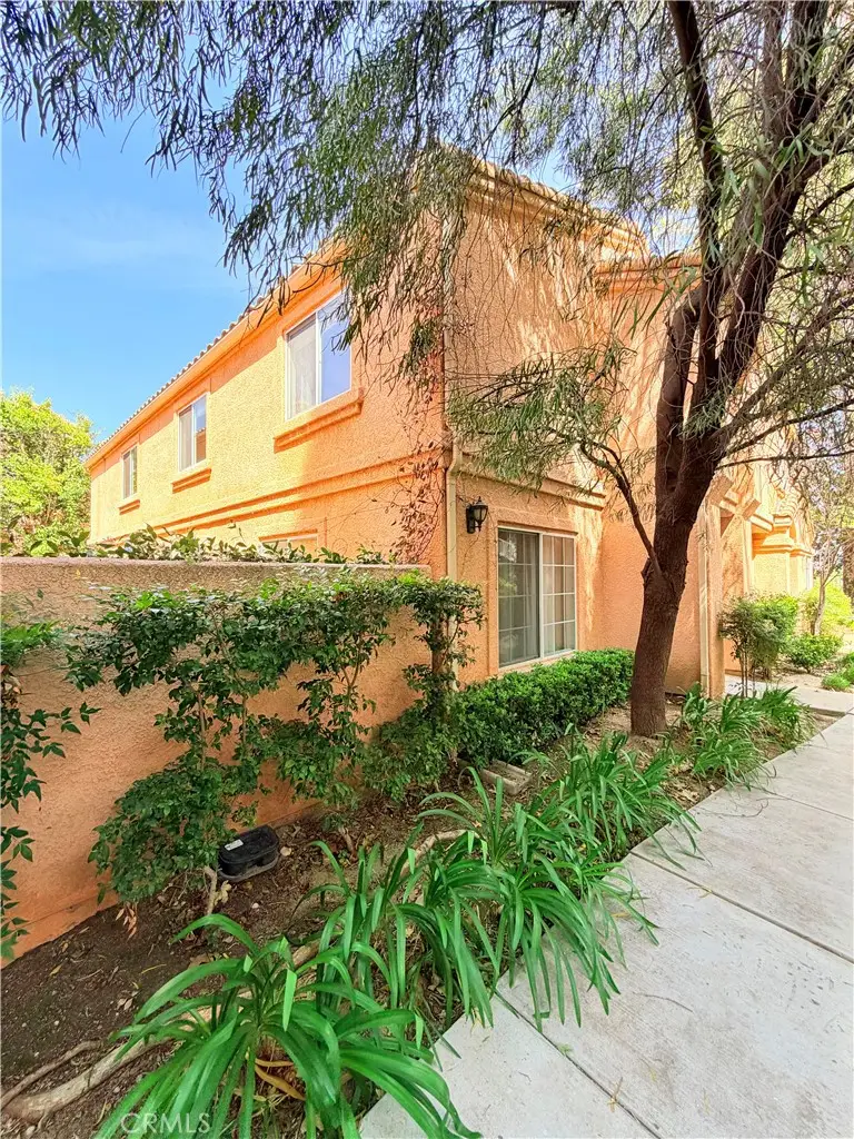 25152 Steinbeck #B, Stevenson Ranch, CA 91381 - #2