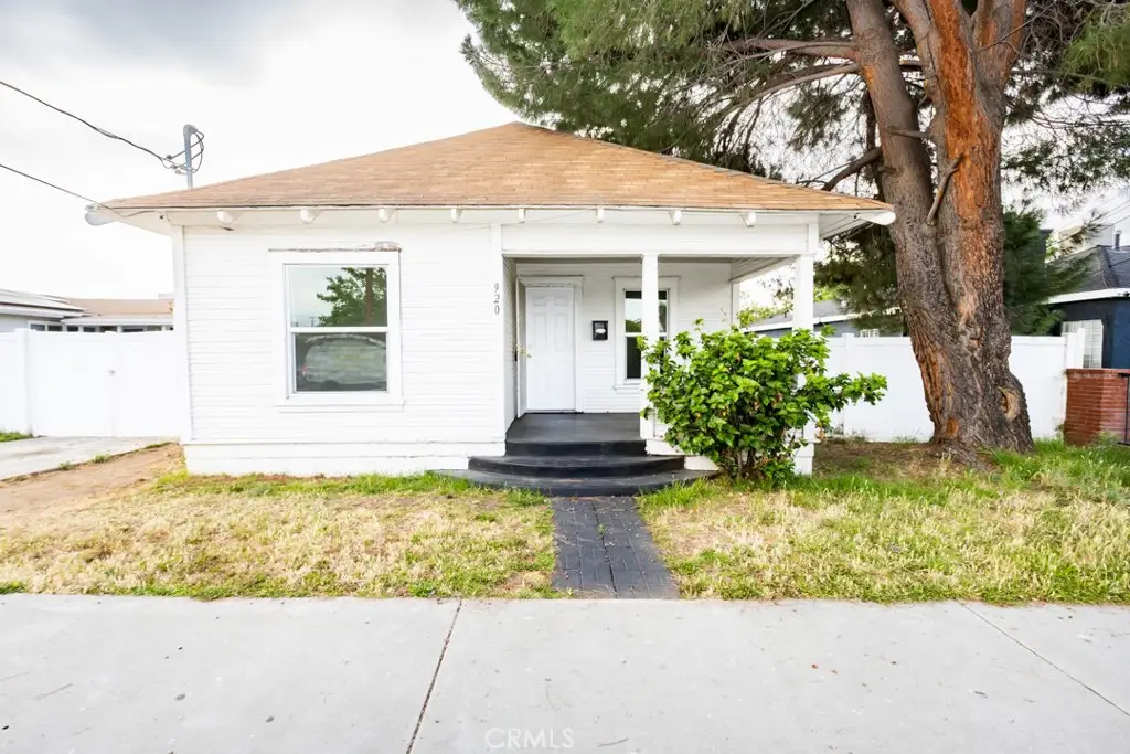 920 N Brand, San Fernando, CA 91340 - #1