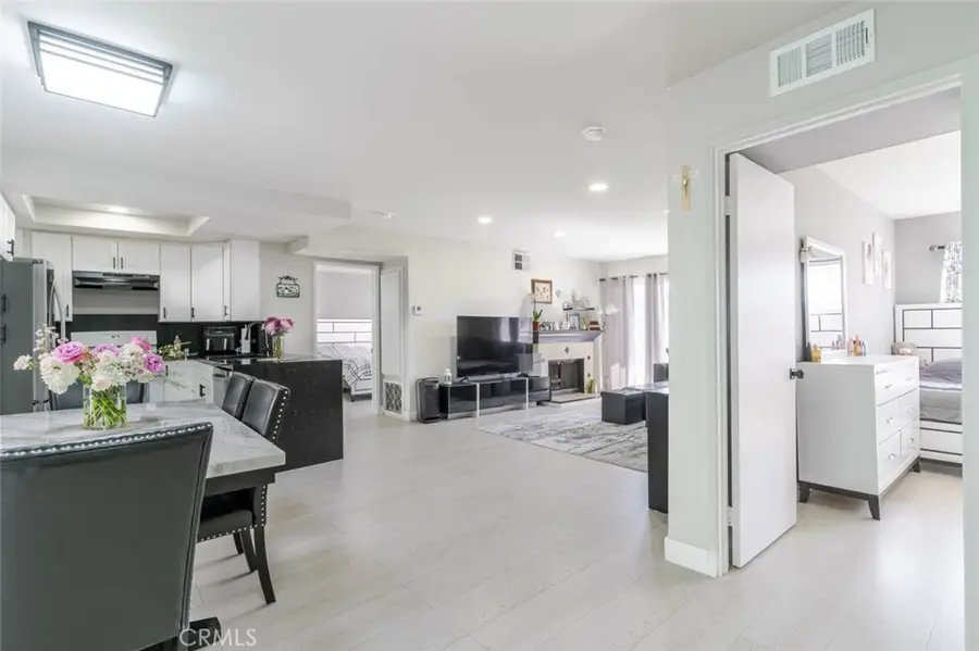 20235 Keswick Street #212, Winnetka, CA 91306 - #3