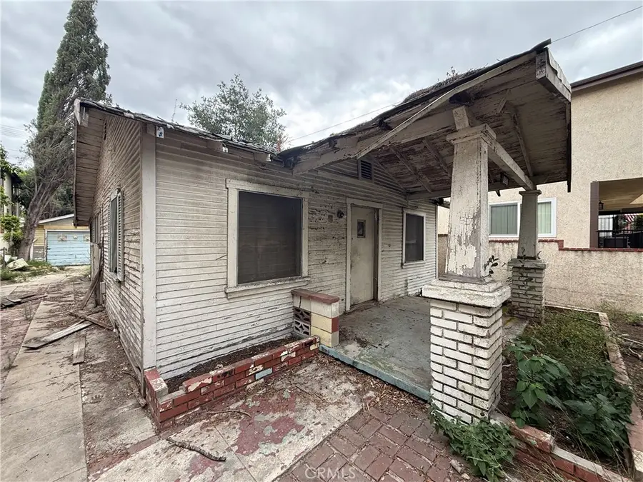 482 E Santa Anita Avenue, Burbank, CA 91501 - #2