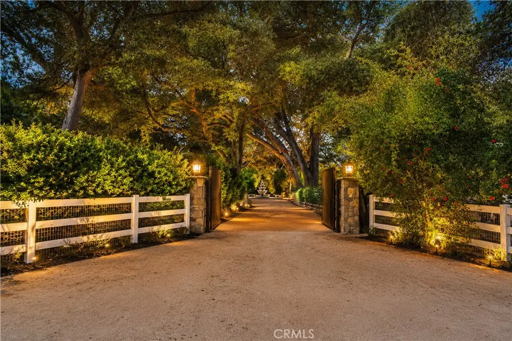 27821 Sand Canyon Road, Canyon Country, CA 91387 - #1