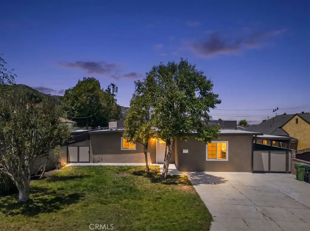 10227 Mcvine, Sunland, CA 91040 - #1