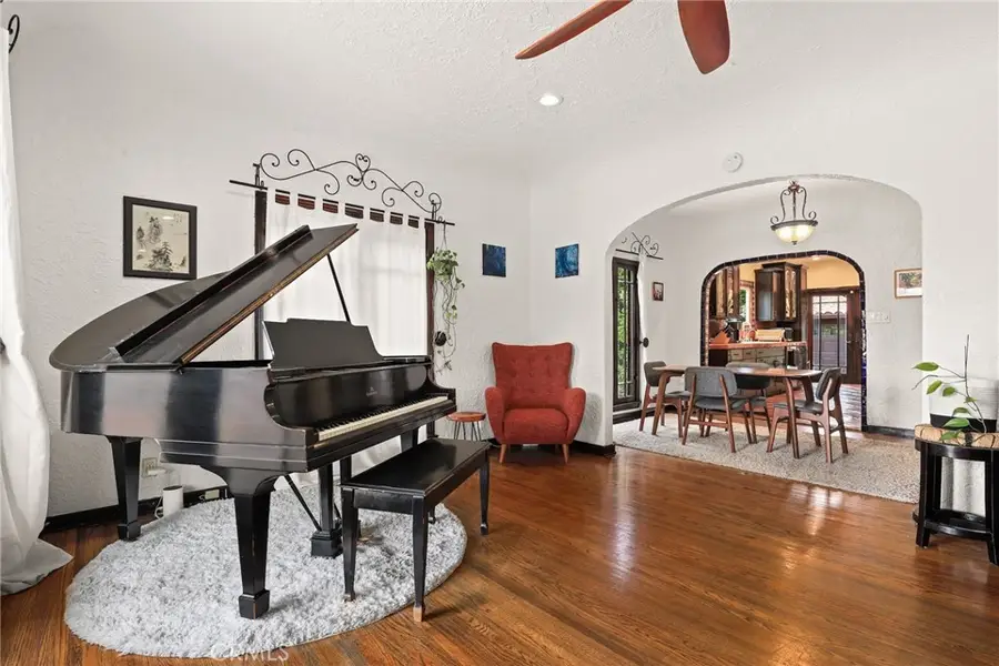 11232 Oxnard Street, North Hollywood, CA 91606 - #3