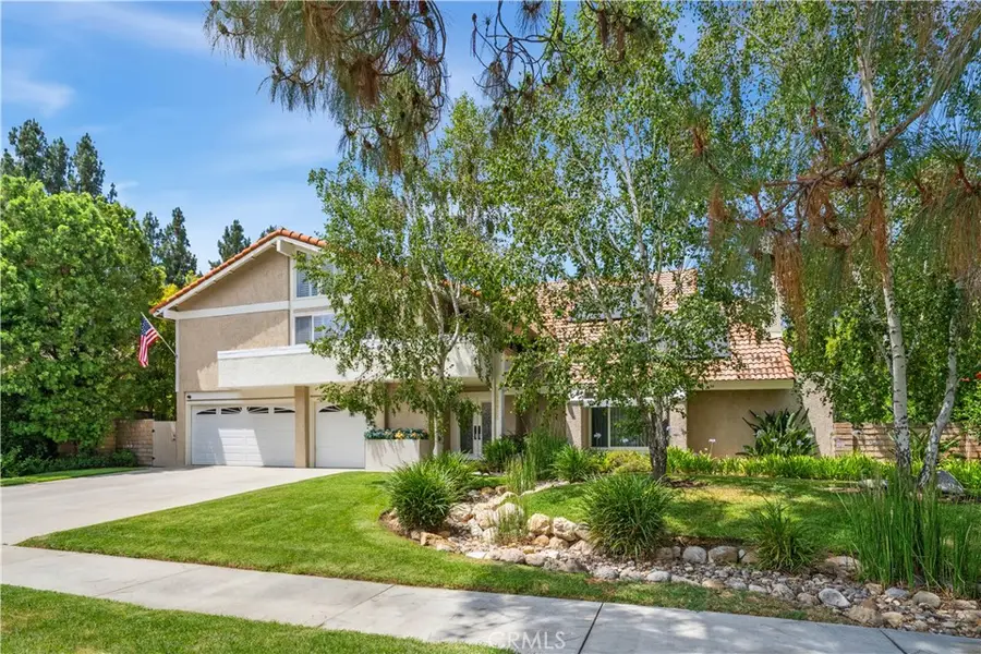 19523 Ballinger Street, Northridge, CA 91324 - #3