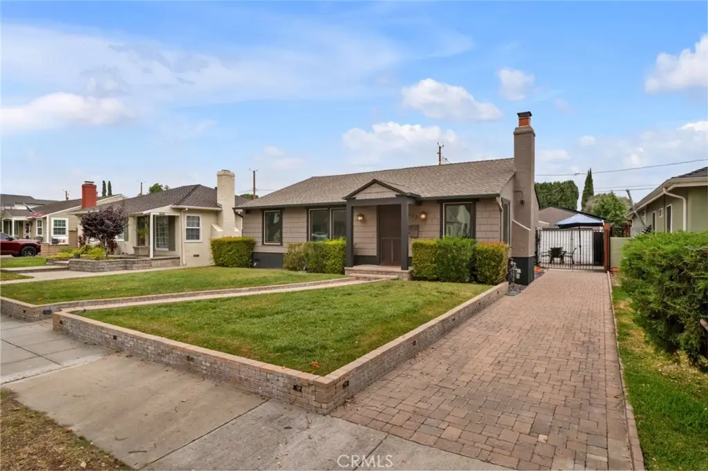 322 S Lincoln Street, Burbank, CA 91506 - #1