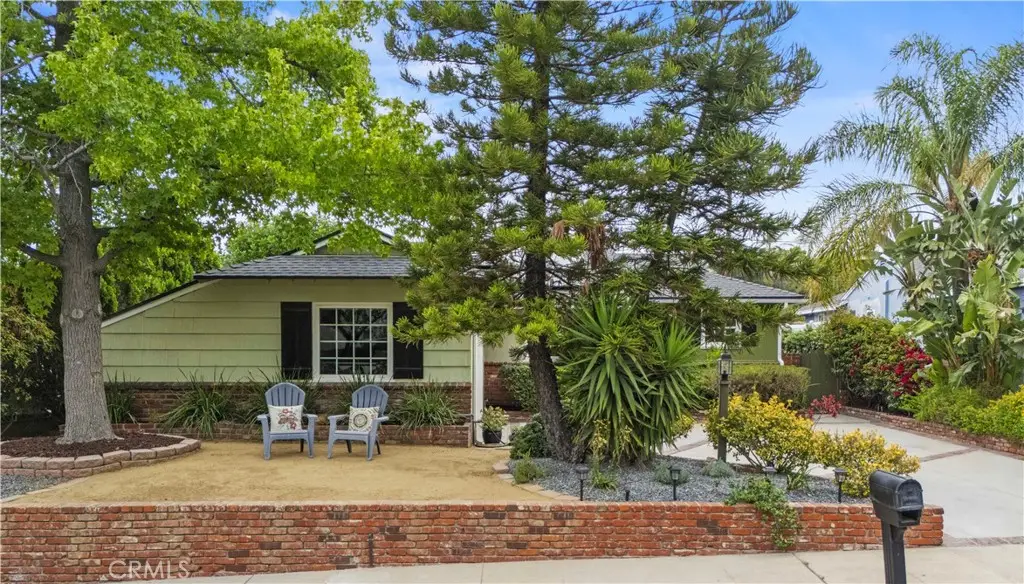 8407 Broadacre Drive, Sun Valley, CA 91352 - #1