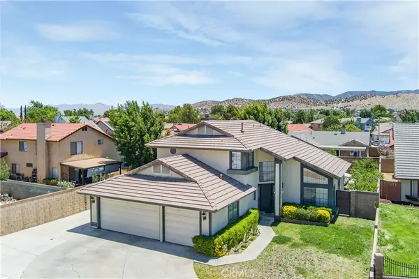 2102 Redrock Ct, Palmdale, CA 93551