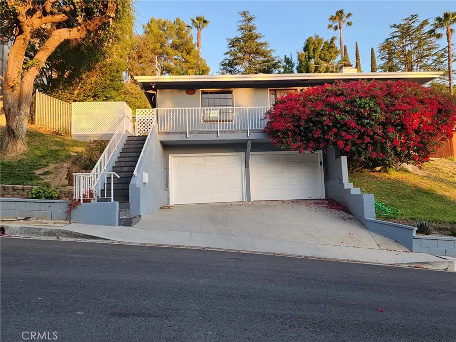 4319 Pampas Road, Woodland Hills, CA 91364 - #3