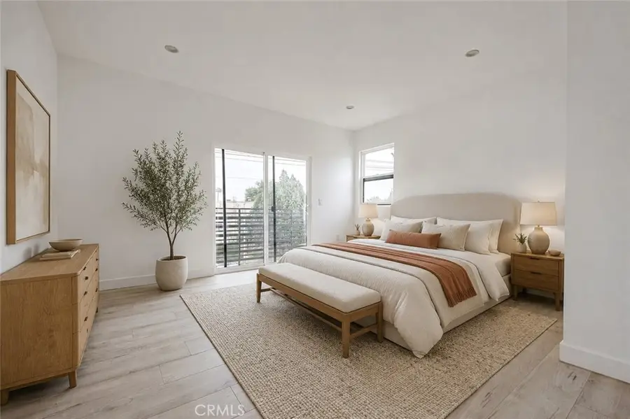 6461 Woodley, Van Nuys, CA 91406 - #3