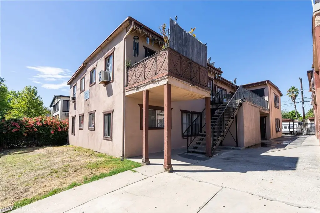 7301 Vineland, Sun Valley, CA 91352 - #1