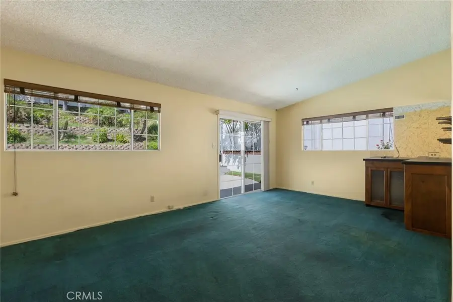 10025 Roscoe Boulevard, Sun Valley, CA 91352 - #3
