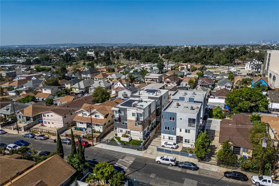 1629 S New Hampshire Avenue, Los Angeles, CA 90006 - #2