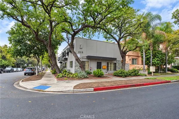 825 S 6th Street, Burbank, CA 91501