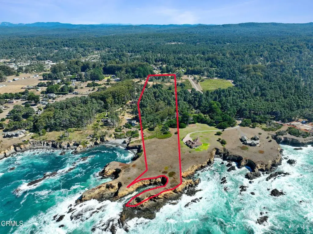 17290 Ocean Drive, Fort Bragg, CA 95437 - Image #1