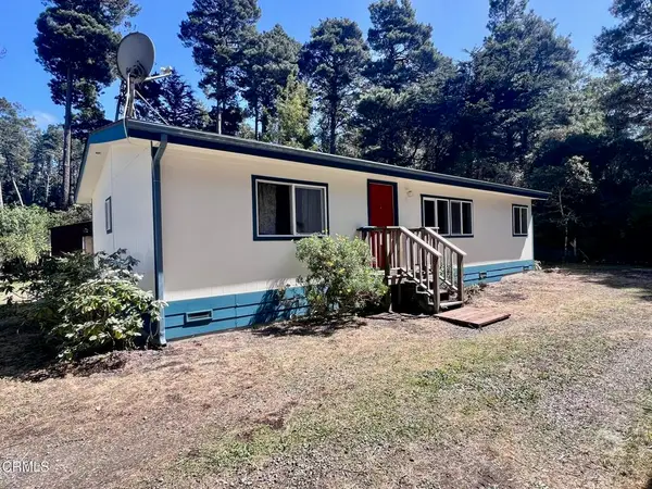 18751 Sears Lane, Fort Bragg, CA 95437