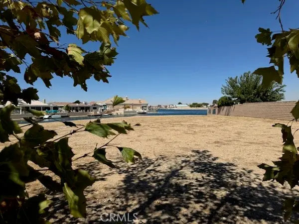 26306 Fleet Lane, Helendale, CA 92342