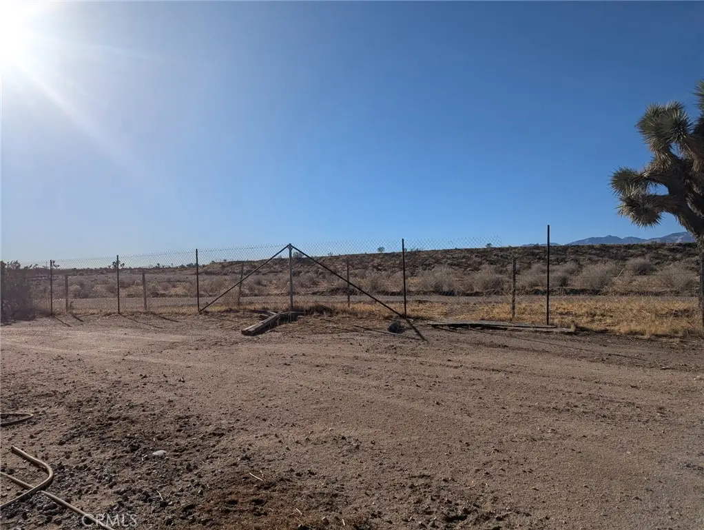 12364 Caughlin Road, Phelan, CA 92371 - #1