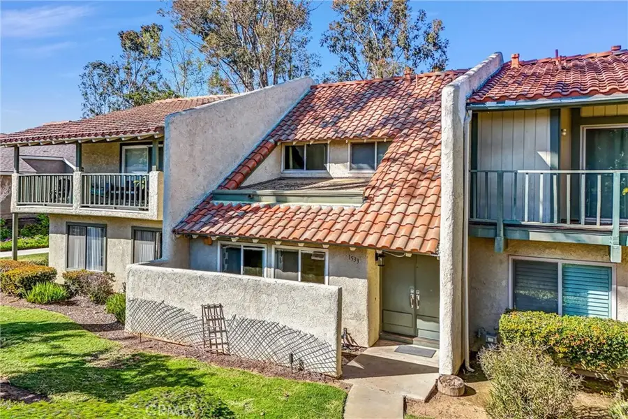 1533 Camelot Drive, Corona, CA 92882 - Image #2