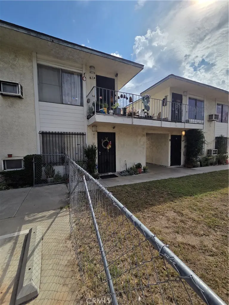 270 E 6th Street, Pomona, CA 91766 - #3
