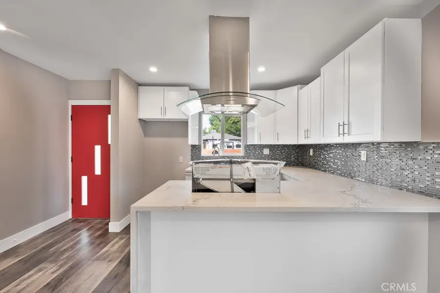 7719 Nestle Avenue, Reseda, CA 91335 - #2