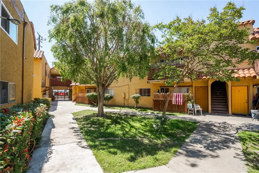 4810 N Vincent Avenue, Covina, CA 91722 - #3