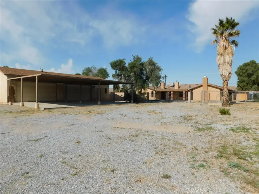 10883 Milpas, Apple Valley, CA 92308 - Image #2