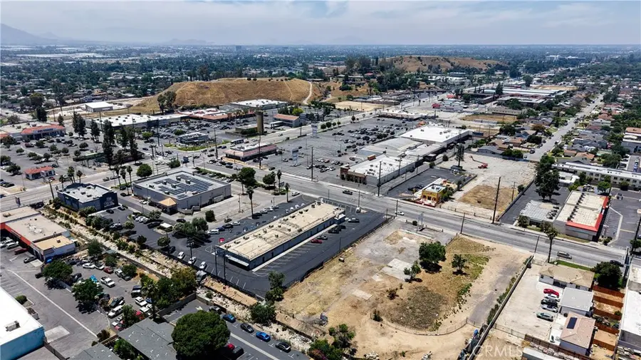 2345 Del Rosa Ave, San Bernardino, CA 92404 - #3