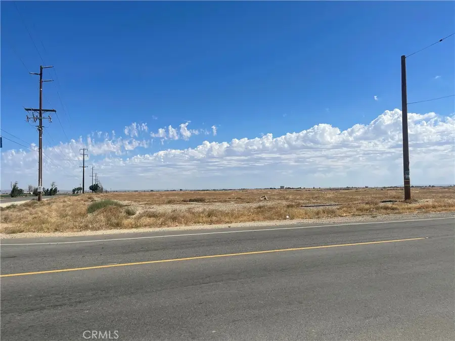 90 Avenue H, Lancaster, CA 93535 - Image #3