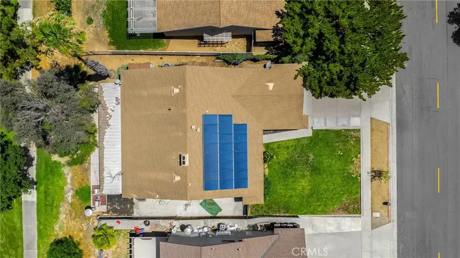 458 Termino Avenue, Corona, CA 92879 - Image #3