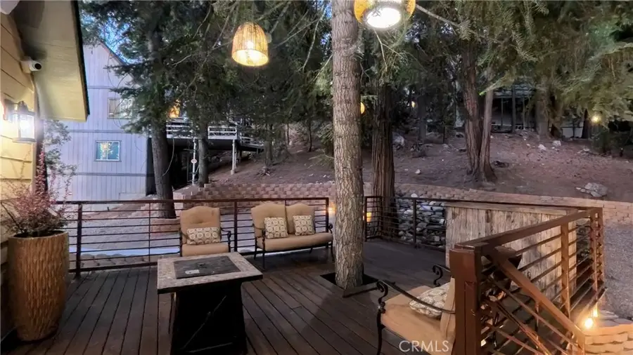 26947 Tunnel Drive, Lake Arrowhead, CA 92352 - Image #3