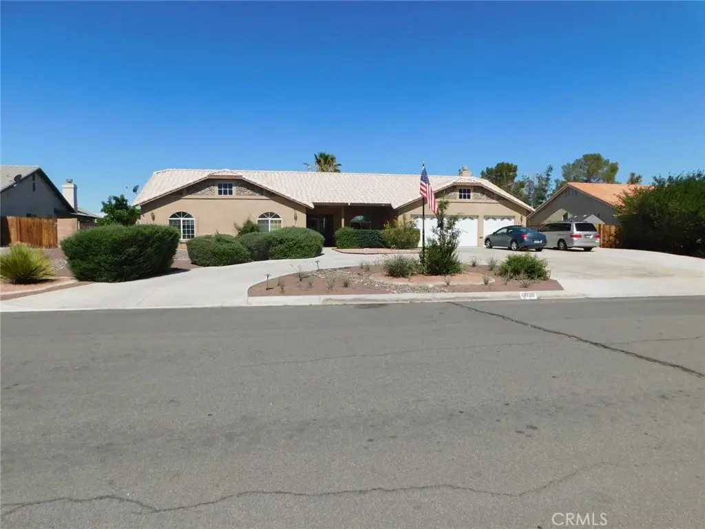 12720 Yorkshire Drive, Apple Valley, CA 92308 - Image #1