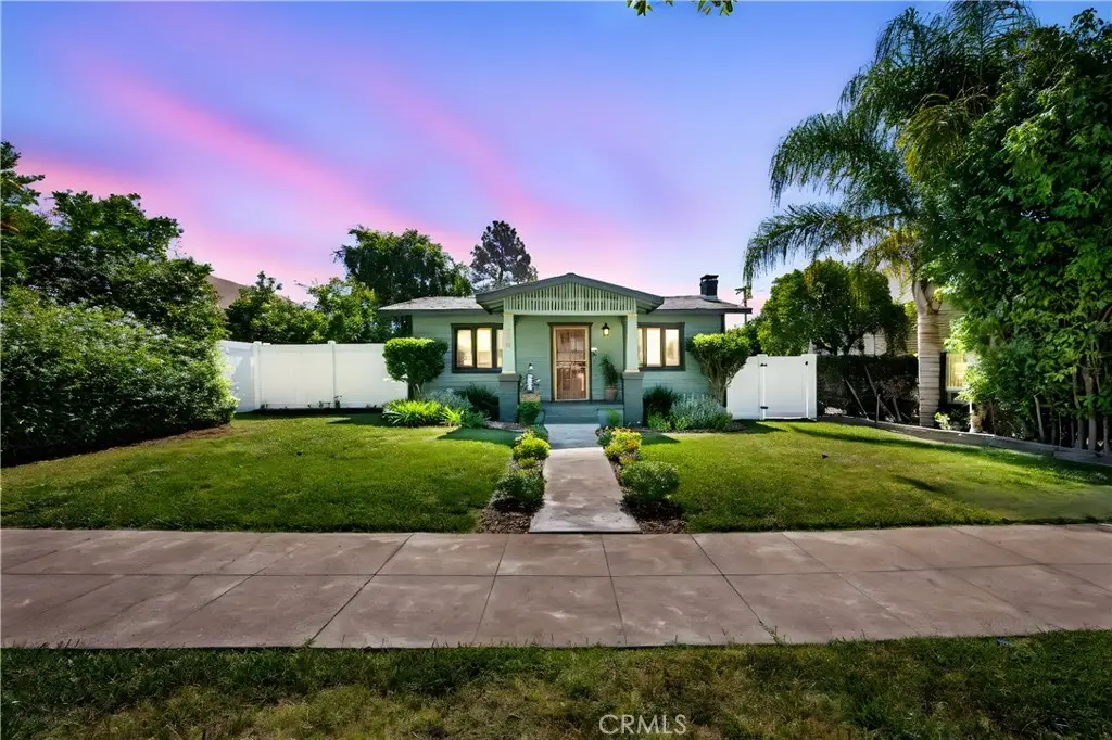 560 N Campus Avenue, Upland, CA 91786 - Image #1