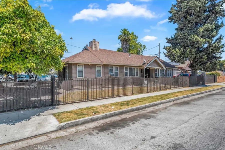 439 W 76th Street, Los Angeles, CA 90003 - Image #2