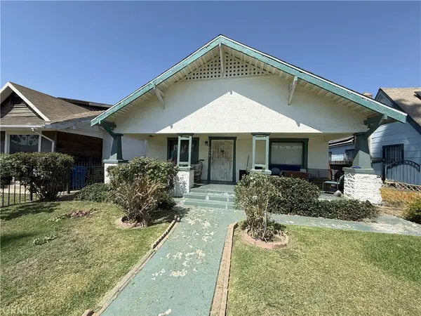 5167 S Gramercy Place, Los Angeles, CA 90062