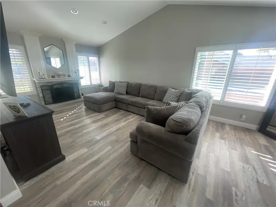 2424 S Lake Avenue, Ontario, CA 91761 - #3