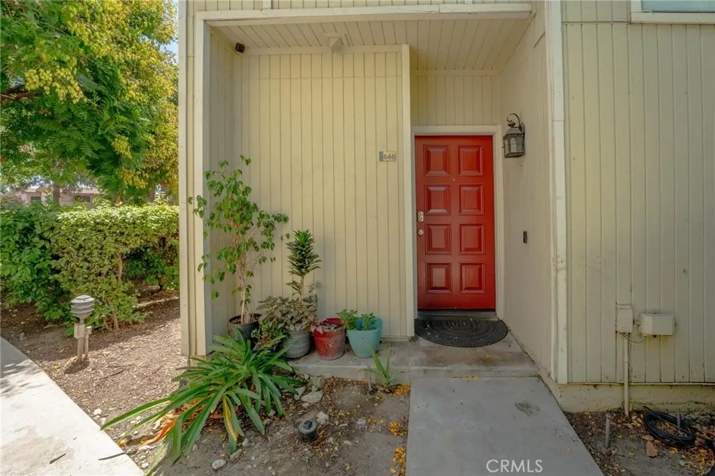 646 Sycamore Avenue #18, Claremont, CA 91711 - Image #1