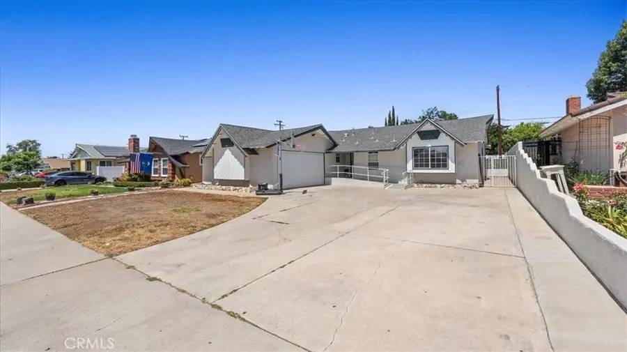 1513 W Cerritos Avenue, Anaheim, CA 92802 - #2