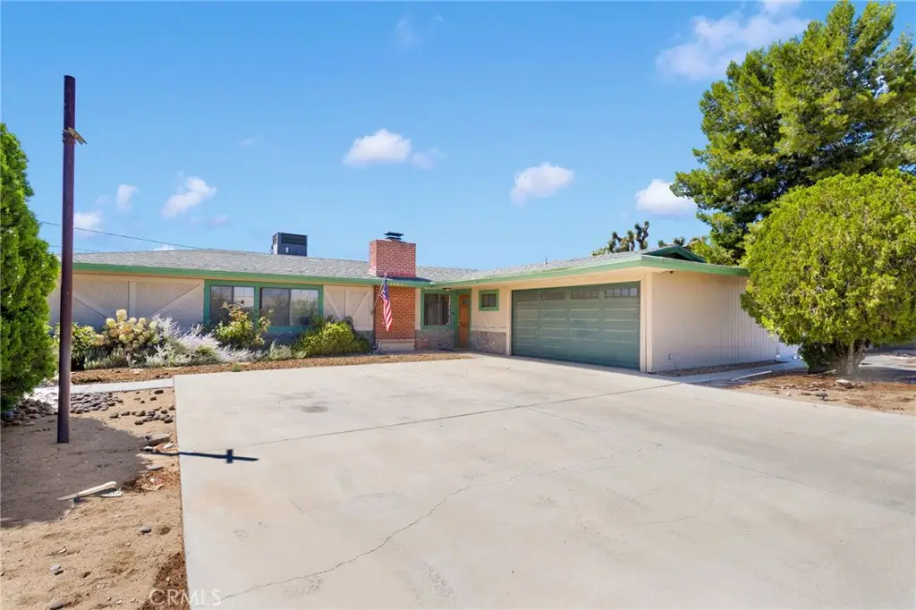 18803 Chapae Lane, Apple Valley, CA 92307 - Image #1