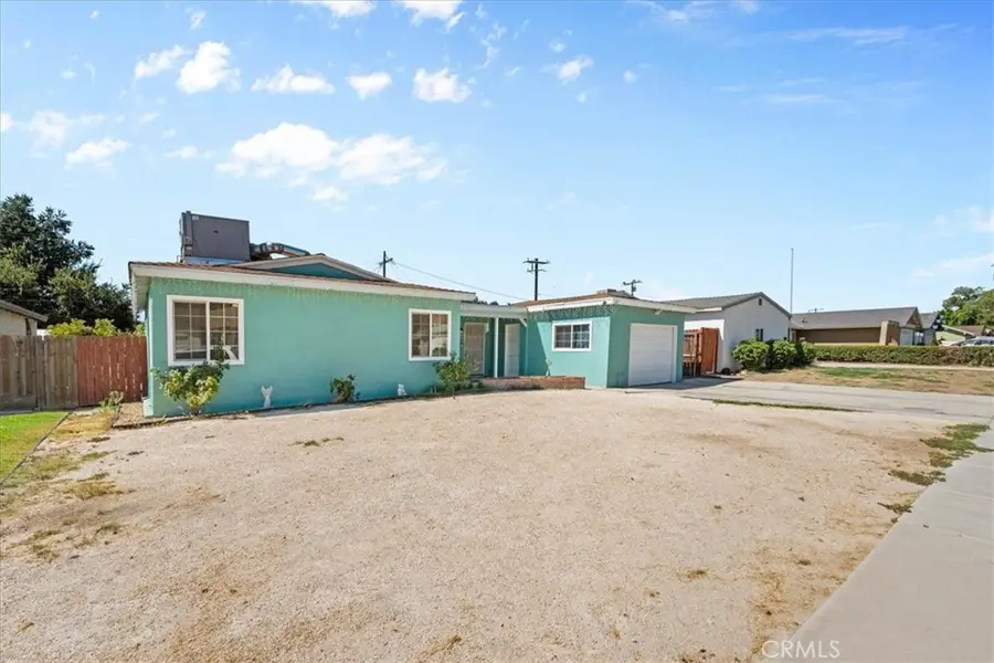 1417 W Marshall Boulevard, San Bernardino, CA 92405 - #2